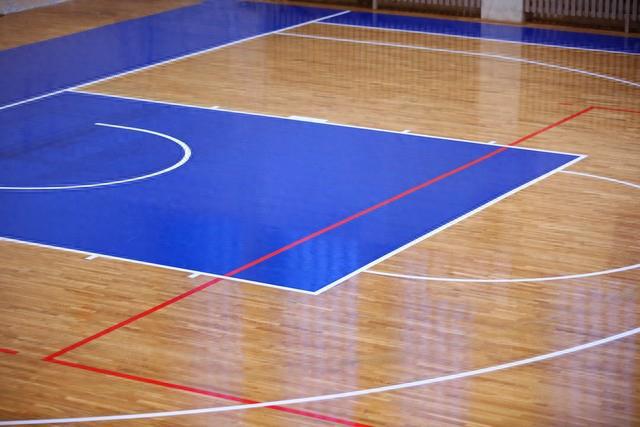 澳门新葡澳京官方网站硅PU篮球场翻新：打造绚丽纷呈的运动乐园(图1)