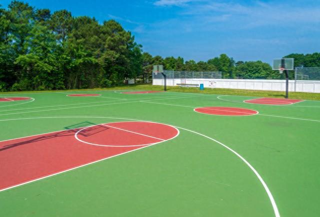 澳门新葡澳京官方网站硅PU篮球场翻新：打造绚丽纷呈的运动乐园(图3)